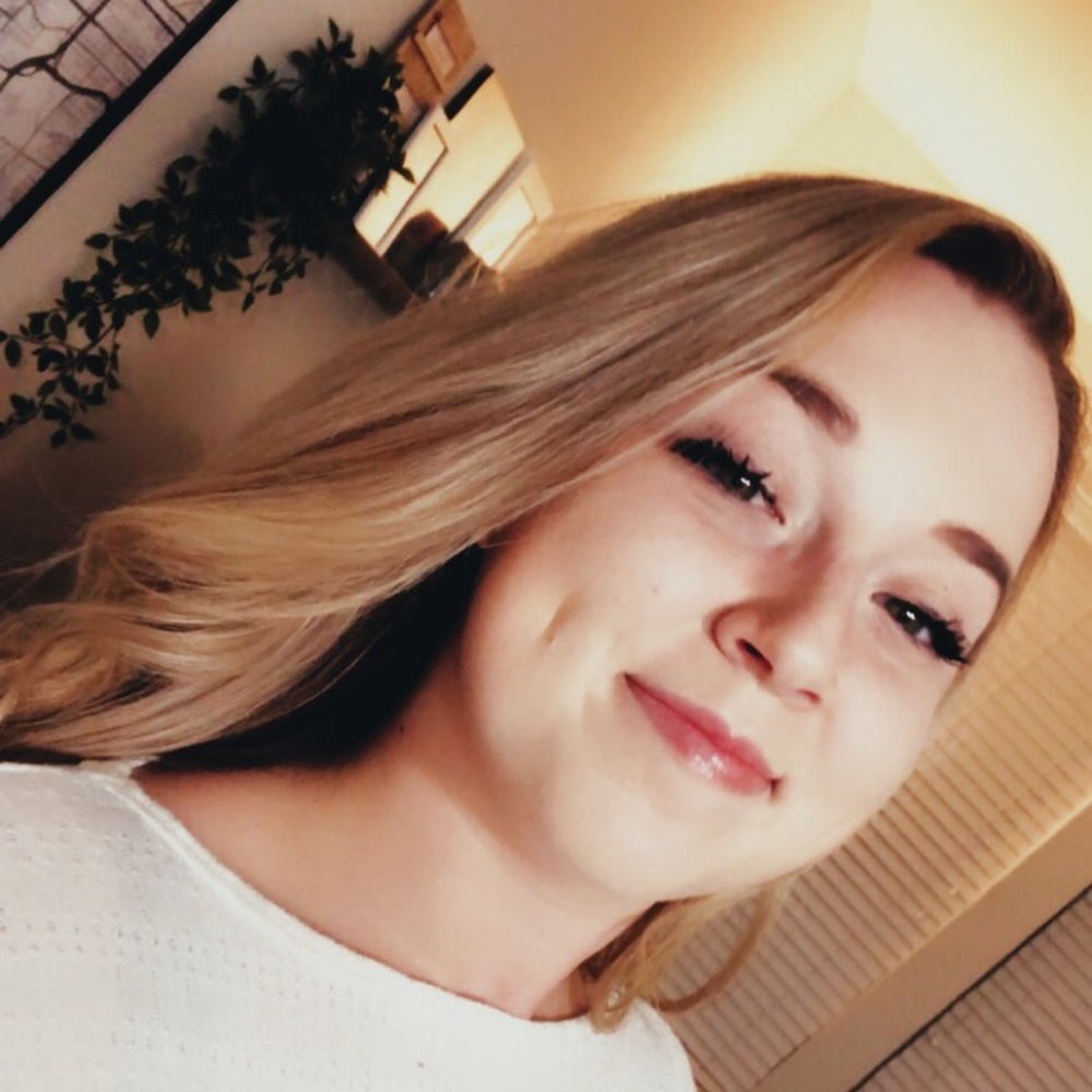 Meet your Posher, Liz